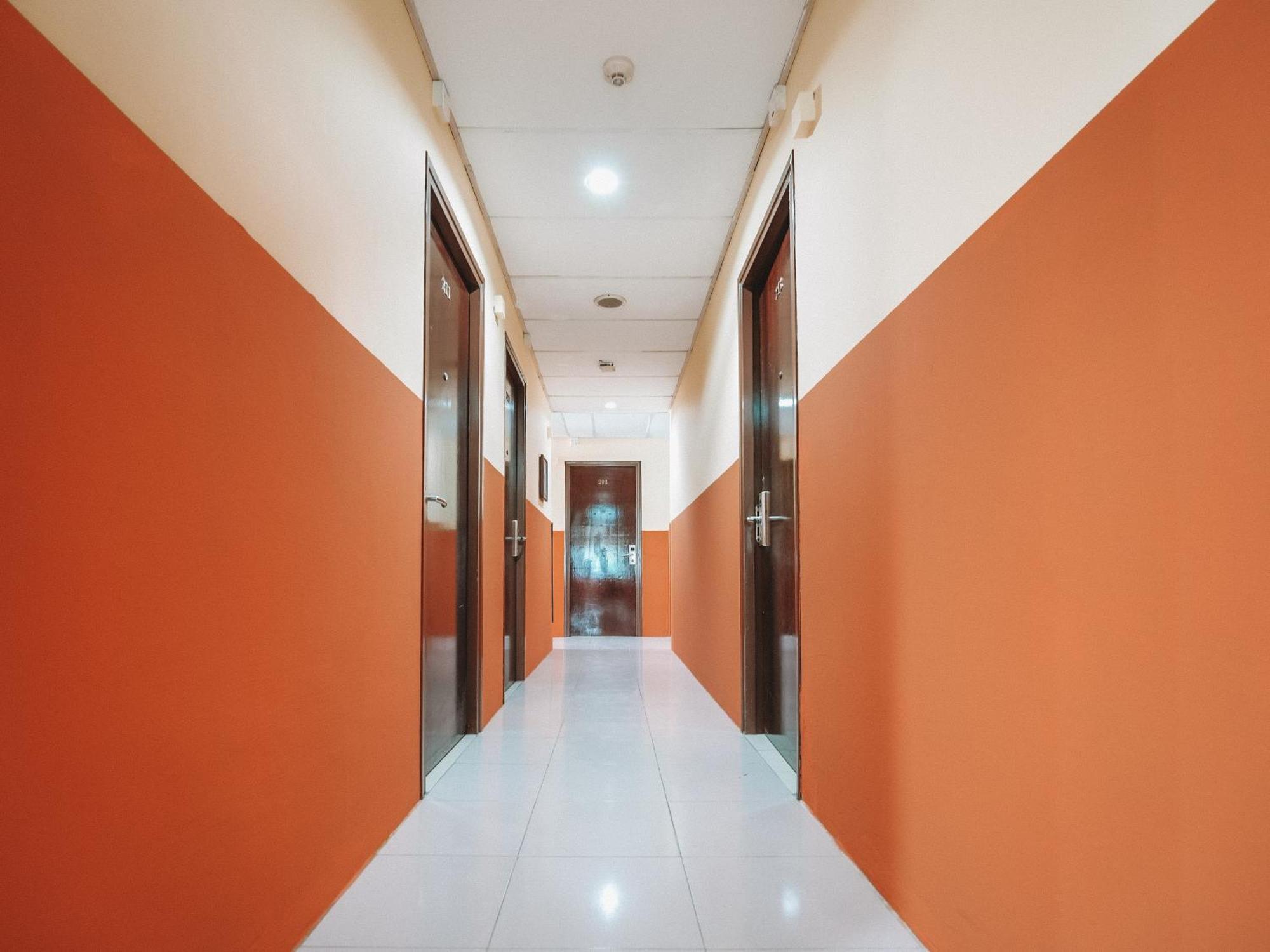 Khách sạn A Desker 3*